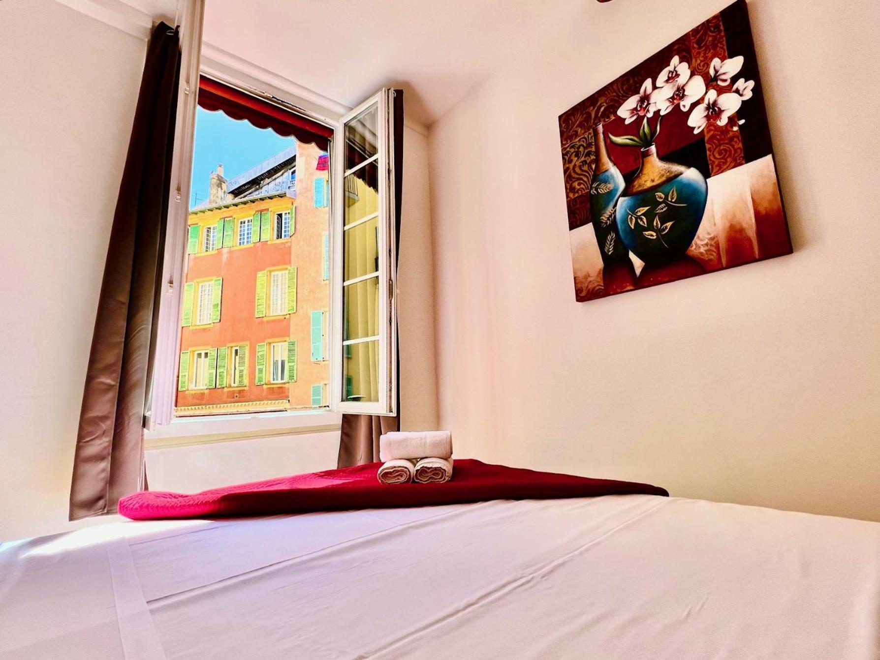 Aparthotel Riviera - Nice Cote D'Azur - Old Town - Promenade Des Anglais Eksteriør bilde
